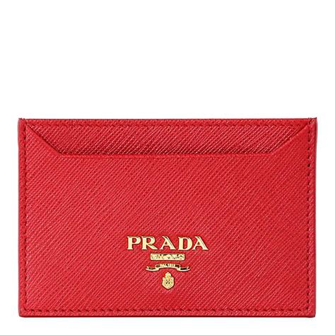 prada piccola pelletteria